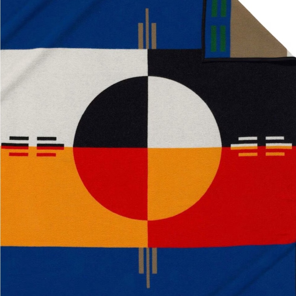 Pendleton “Circle of Life” ceremonial blanket
